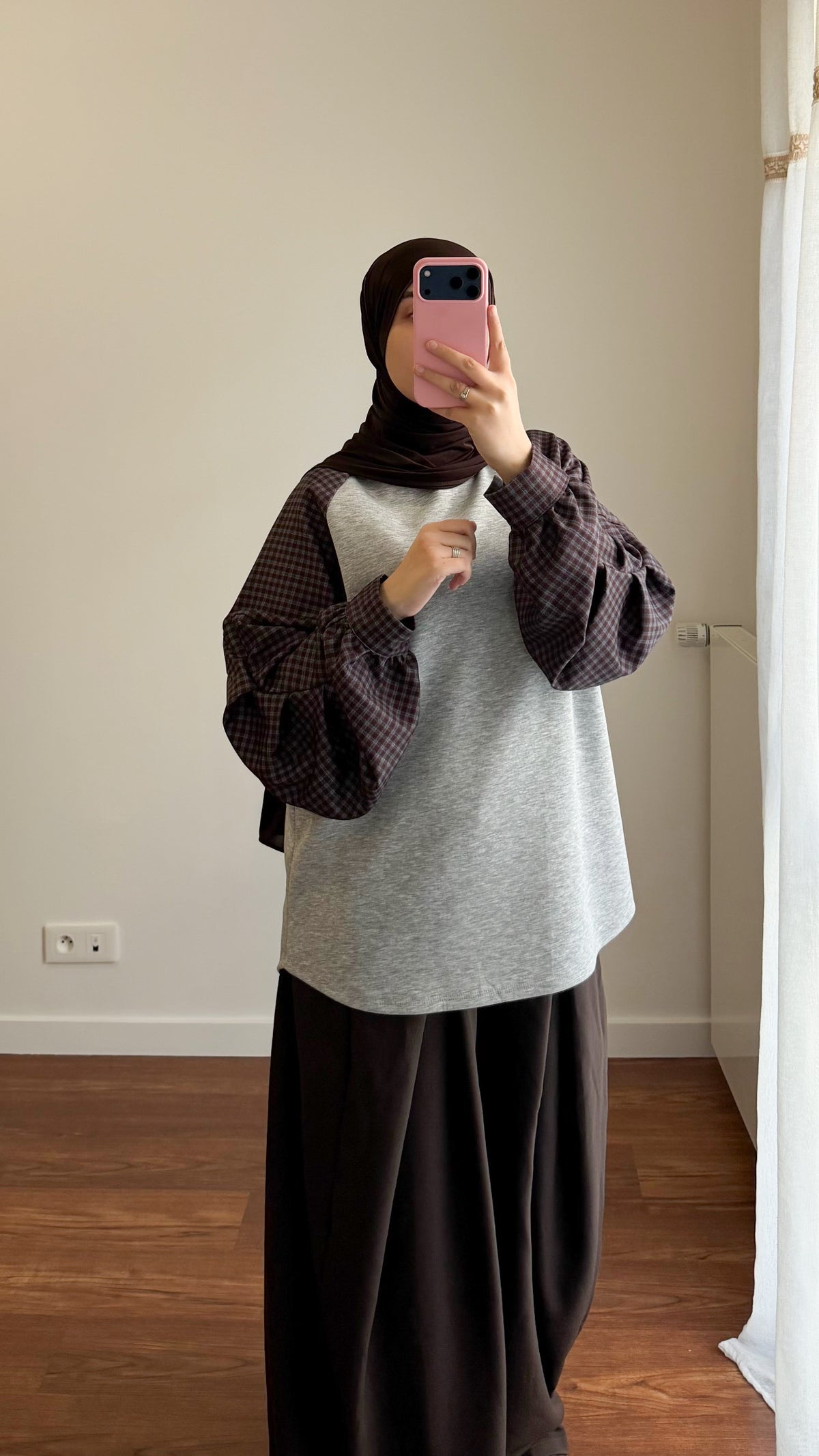 SWEAT BI-MATIÈRE GRIS