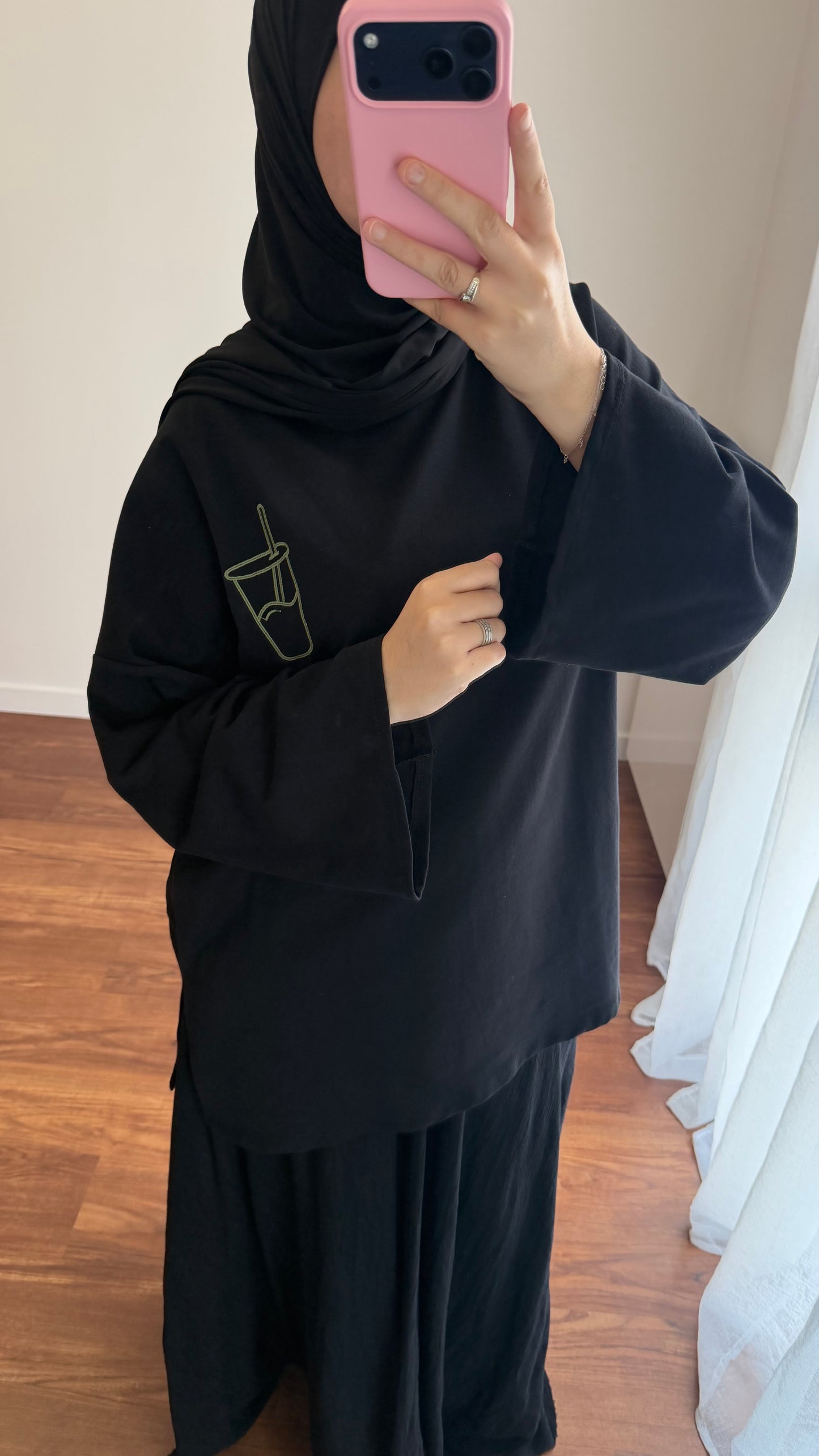 T-SHIRT MATCHA NOIR