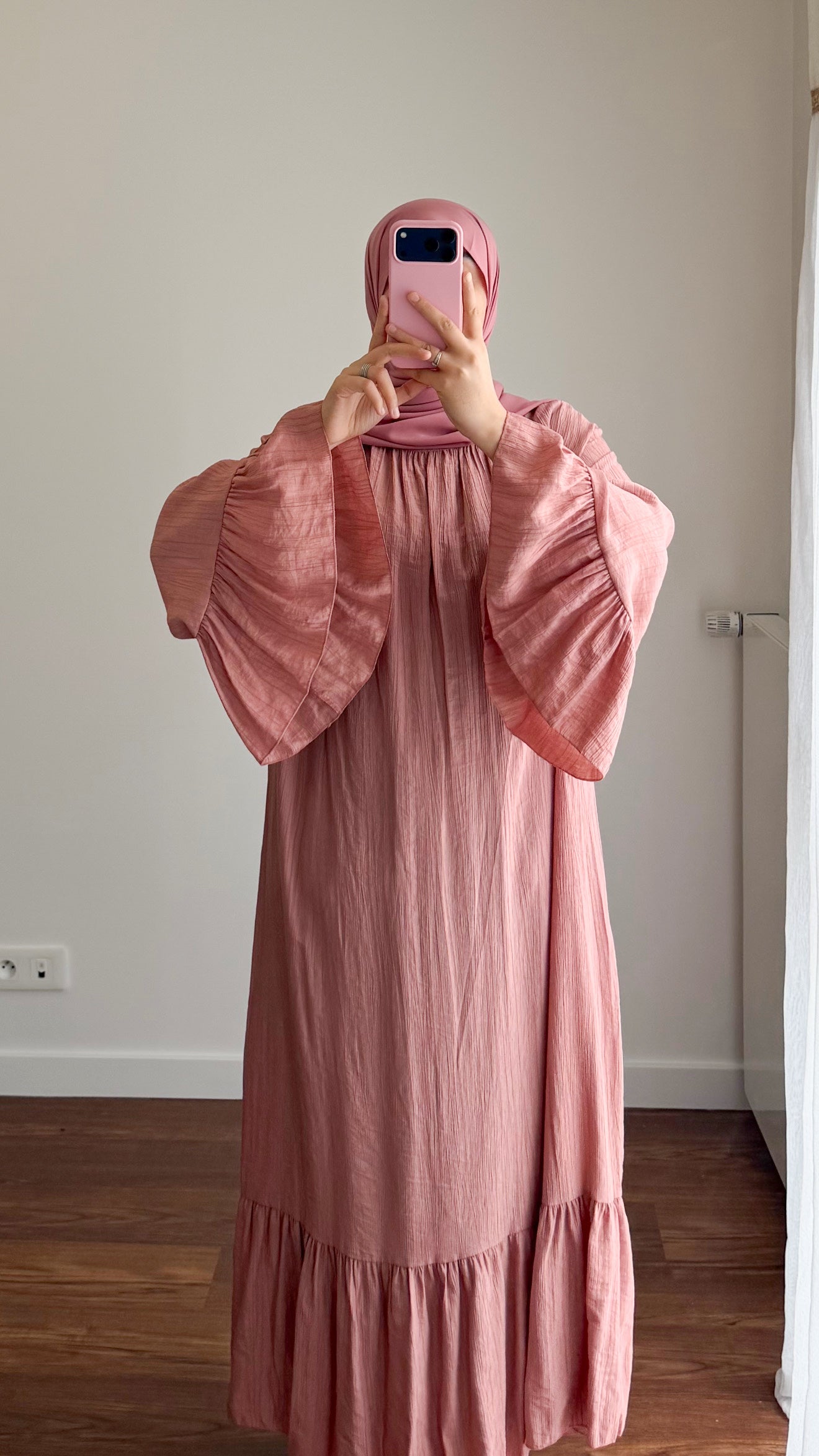 ROBE NOOR ROSE