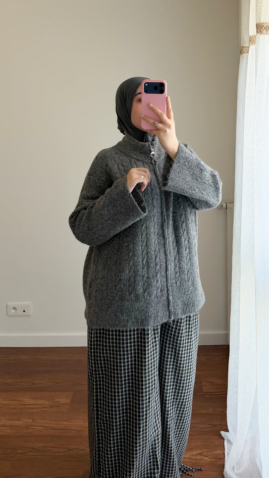 GILET ZIPPÉ MOTIF TORSADÉ GRIS