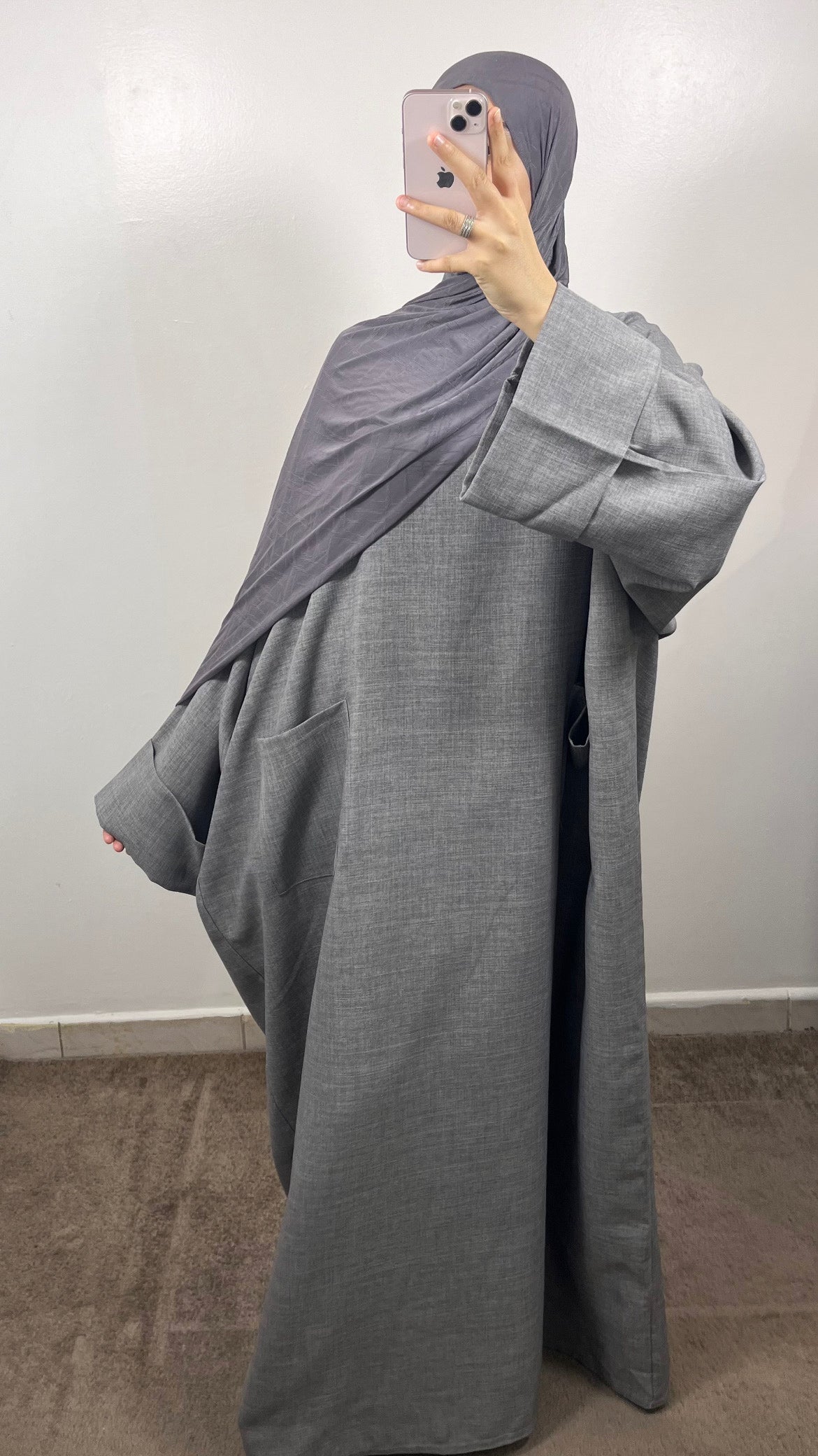 ABAYA POCHES EFFET LIN GRIS