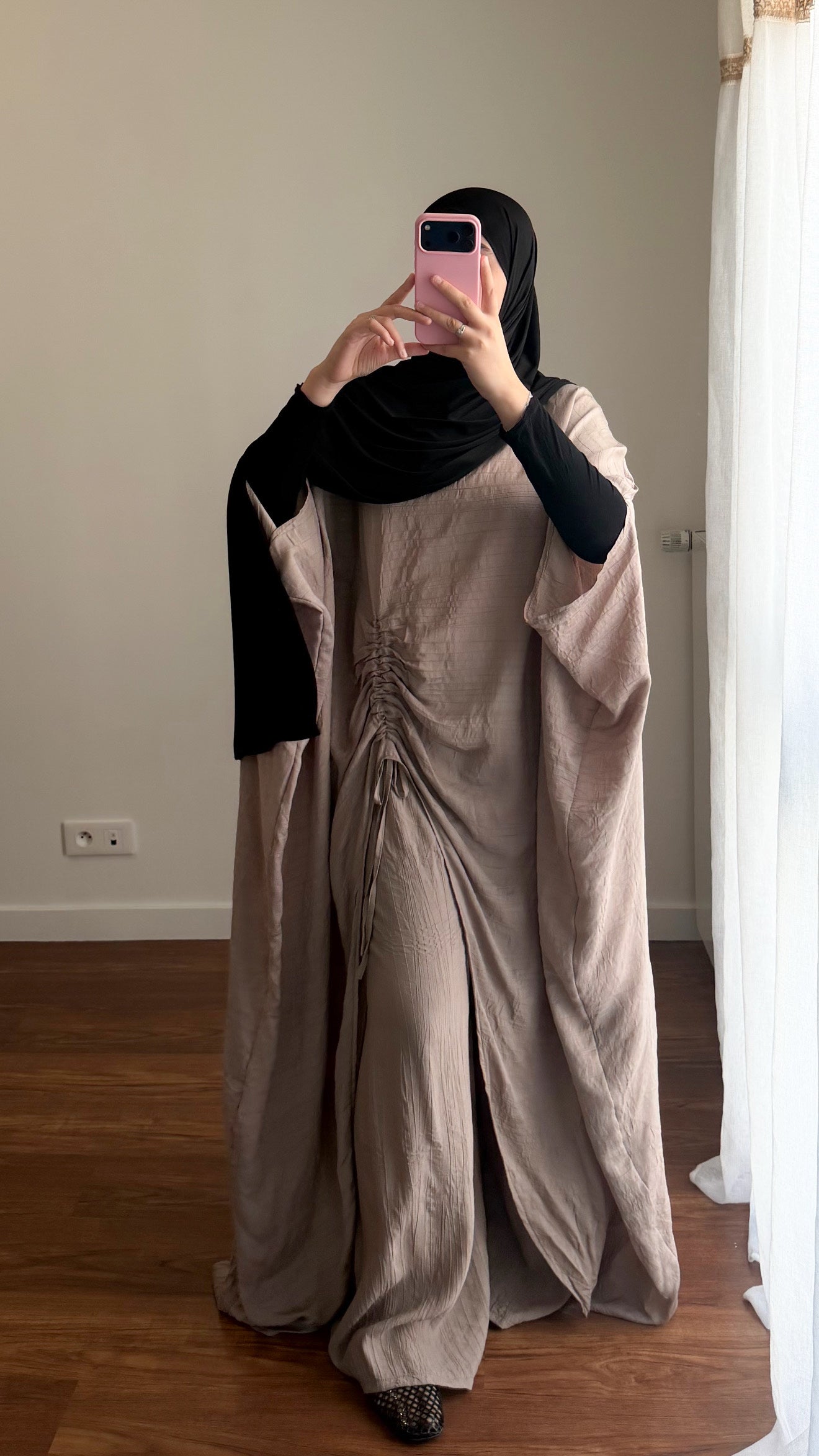 ENSEMBLE ZEYNEB TAUPE