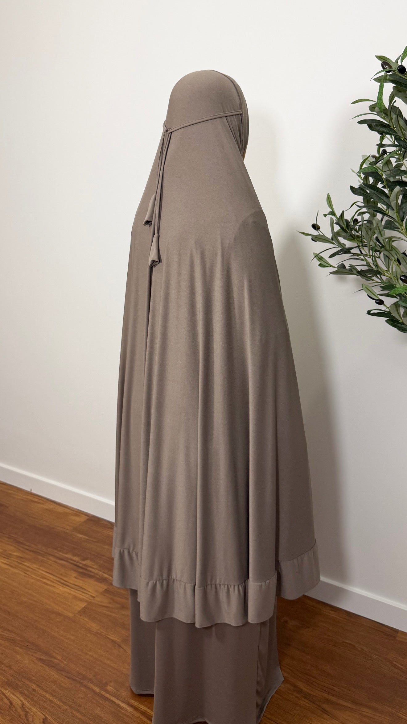 ENSEMBLE DE PRIÈRE MALAISIEN TAUPE EN JERSEY PREMIUM