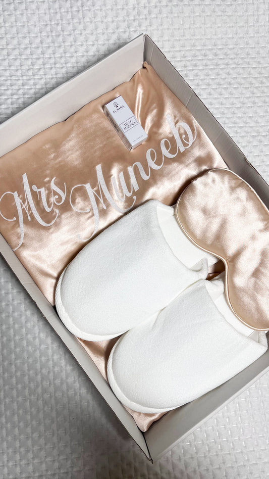 BRIDE BOX SIMPLE BEIGE PINK BATHROBE