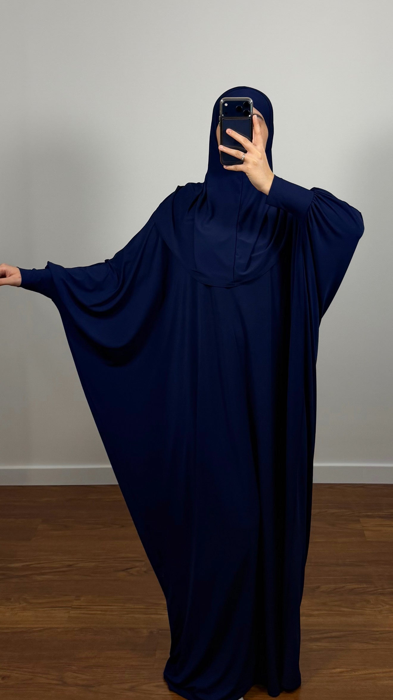 ROBE DE PRIÈRE BLEU MARINE EN JERSEY PREMIUM