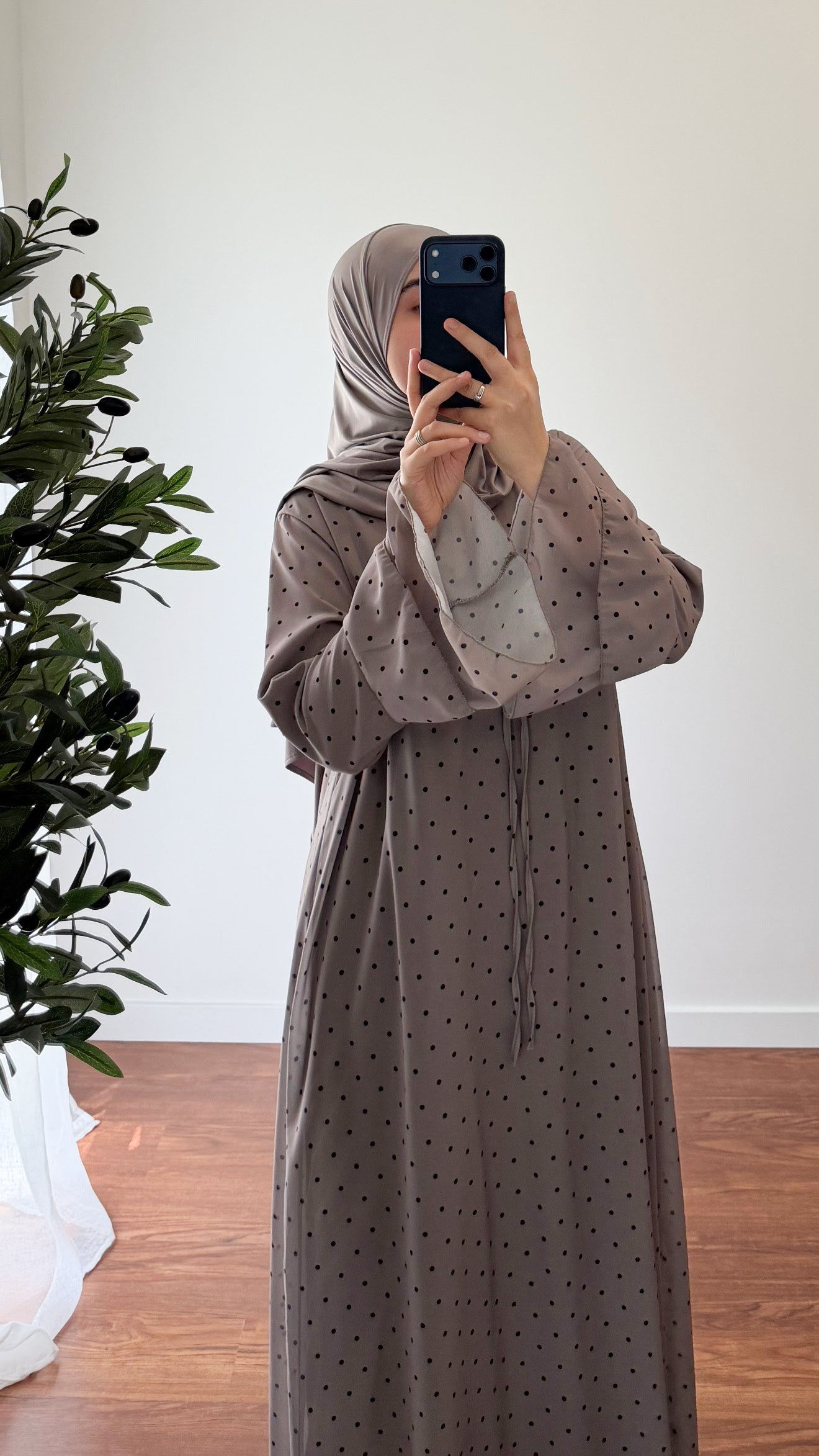 ROBE À PETITS POIS TAUPE