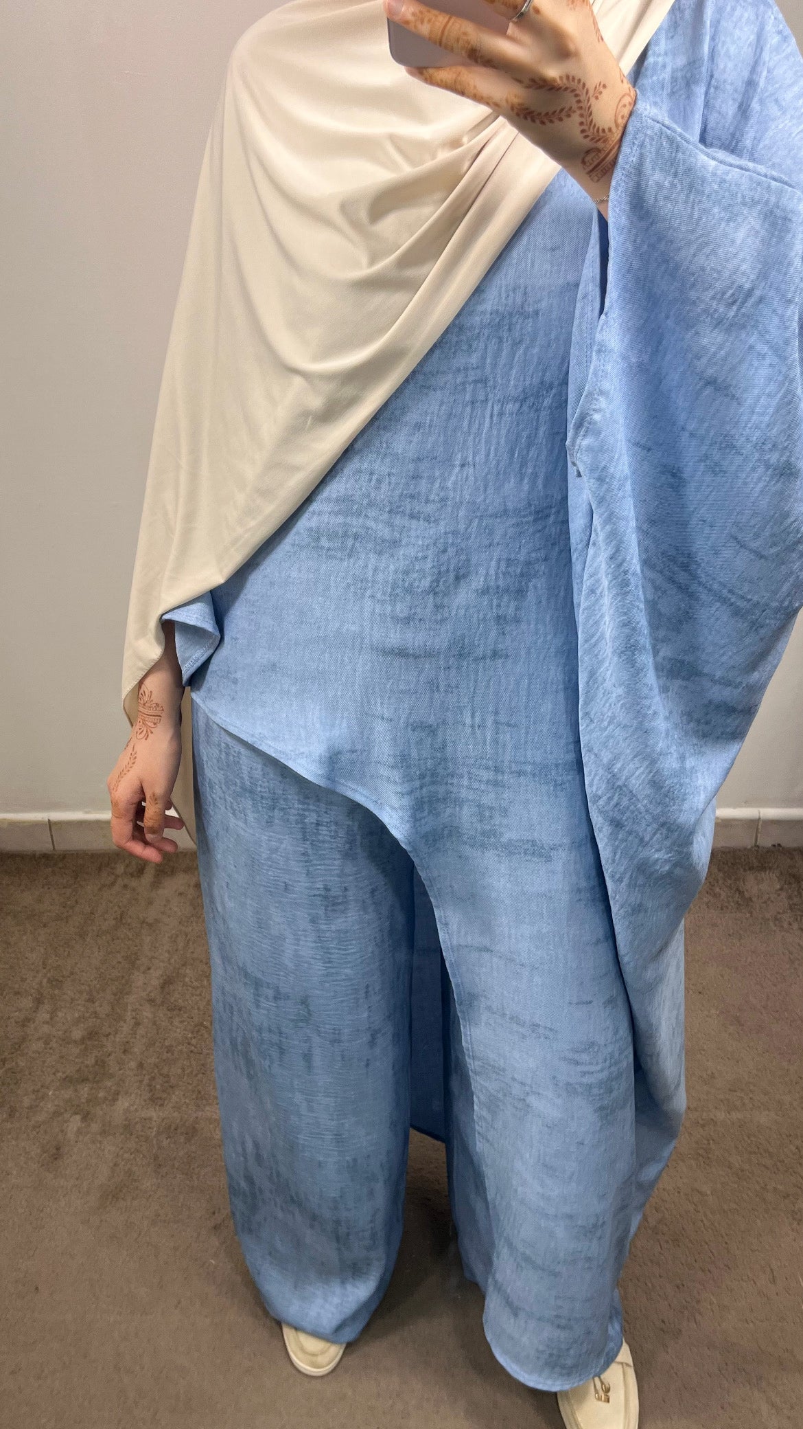 ENSEMBLE ROBE COUPÉE + PANTALON BLEU CIEL
