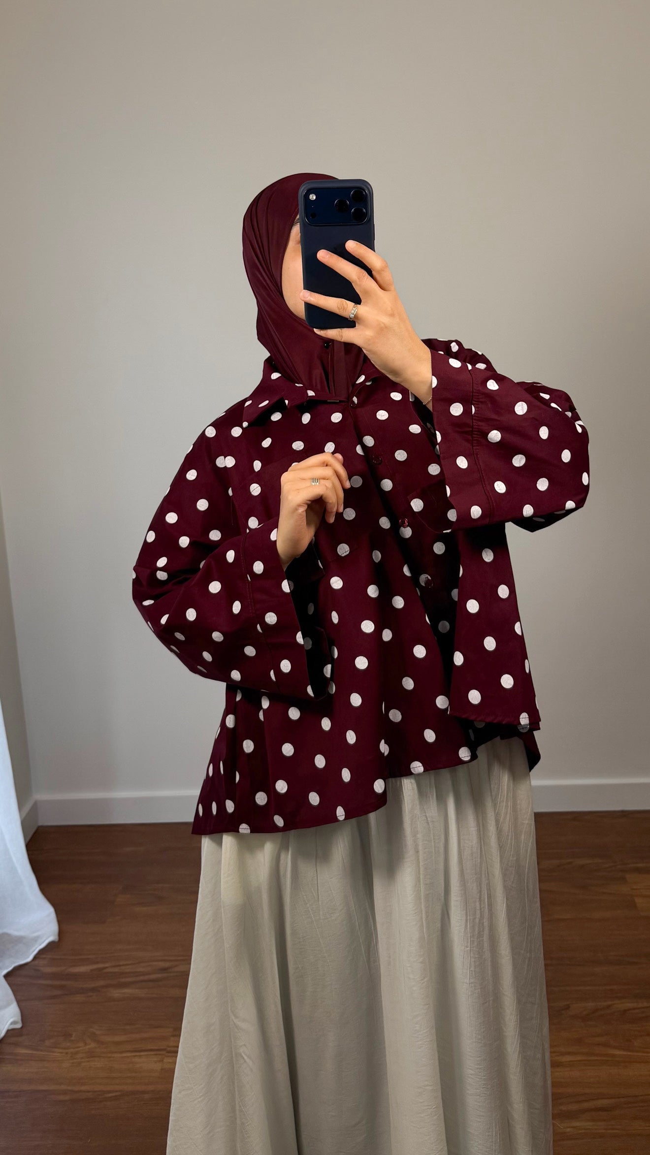 CHEMISE À POIS BORDEAU