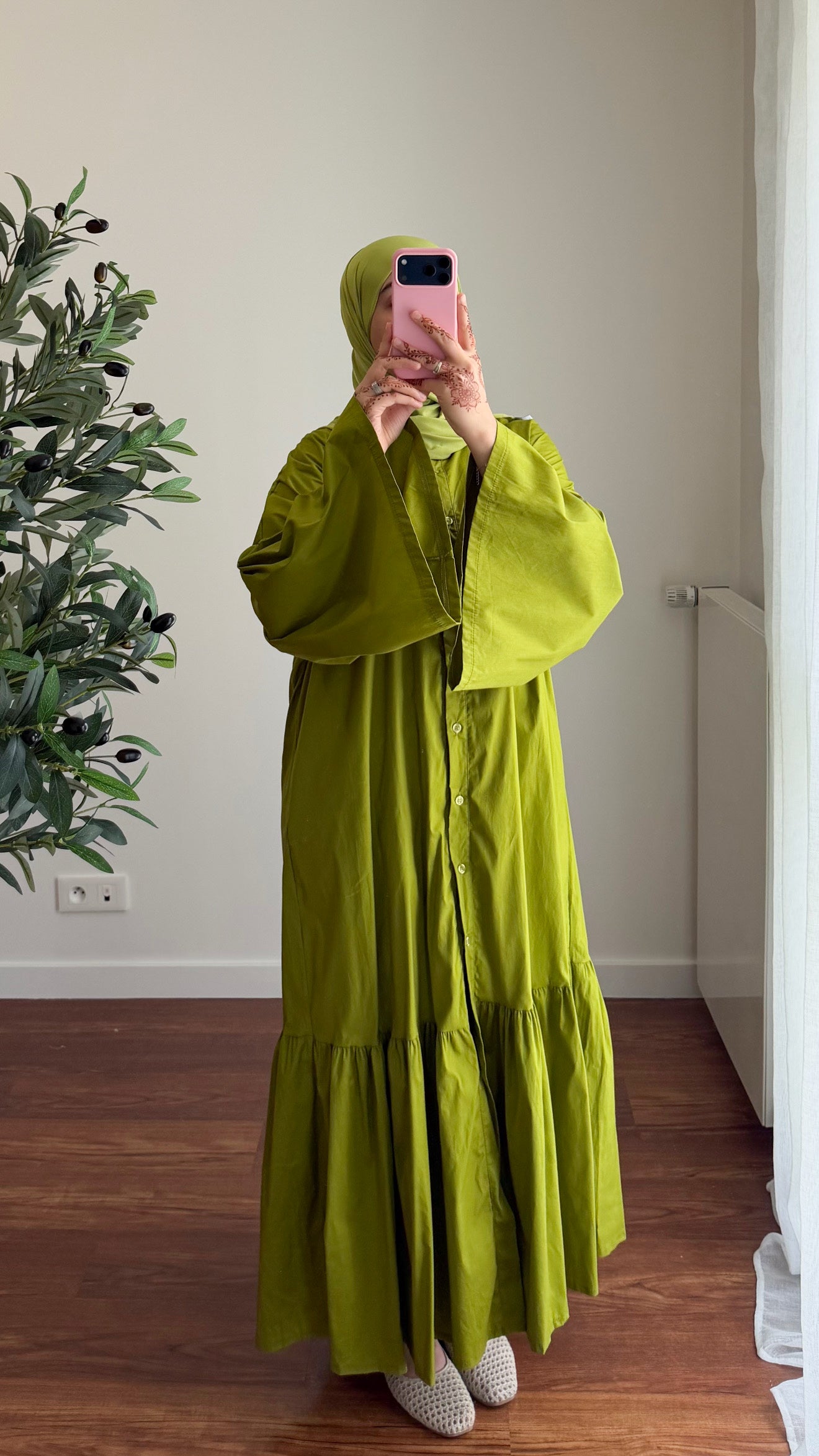 ROBE CHEMISE EN POPELINE VERT OLIVE