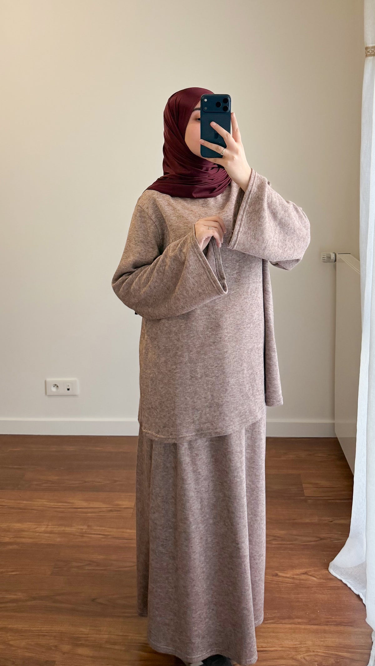 ENSEMBLE JUPE EN MAILLE TAUPE