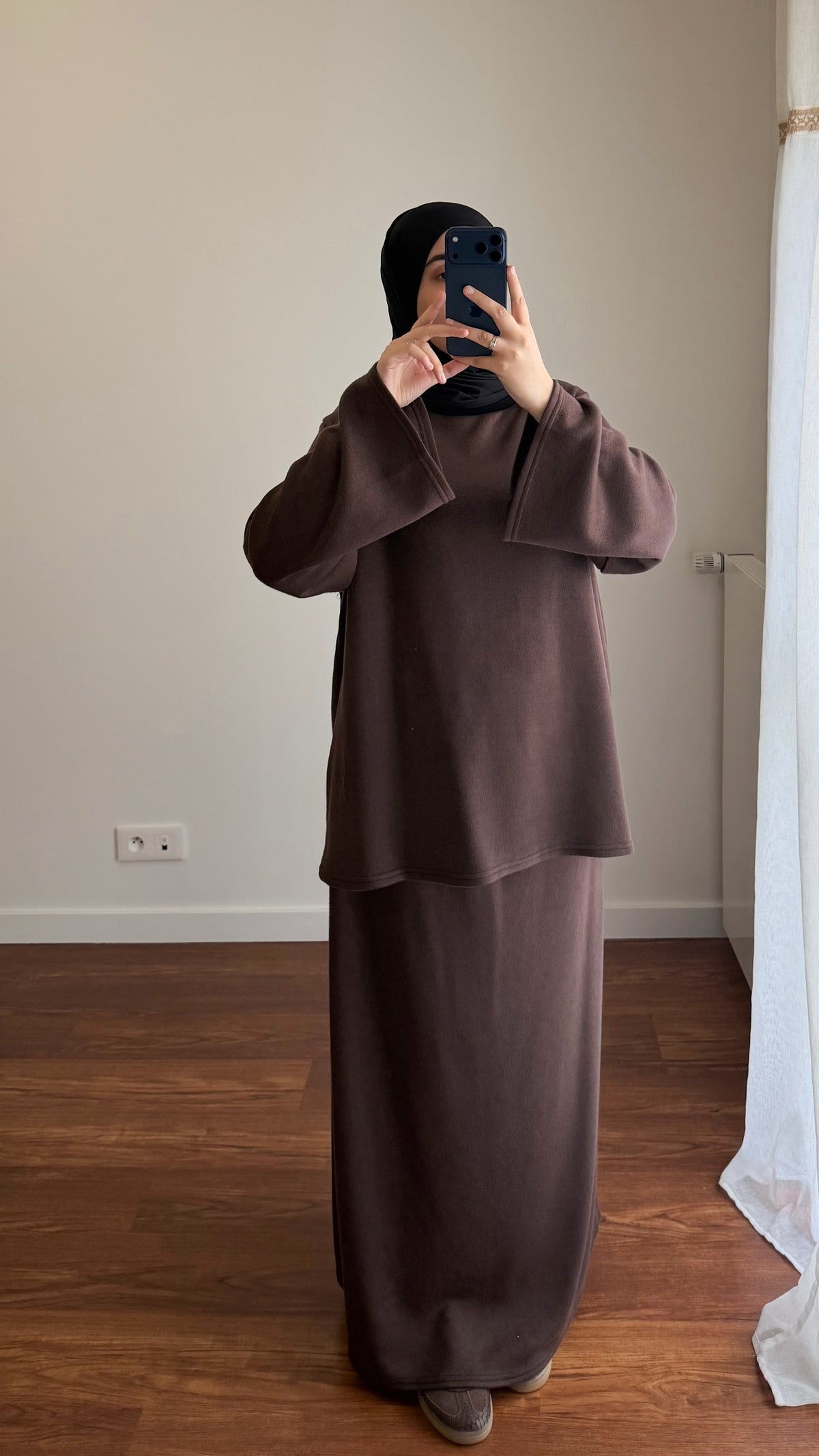 ENSEMBLE JUPE EN MAILLE MARRON