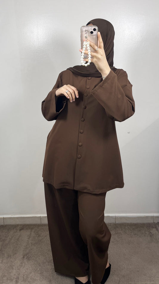 BROWN BUTTONED SET