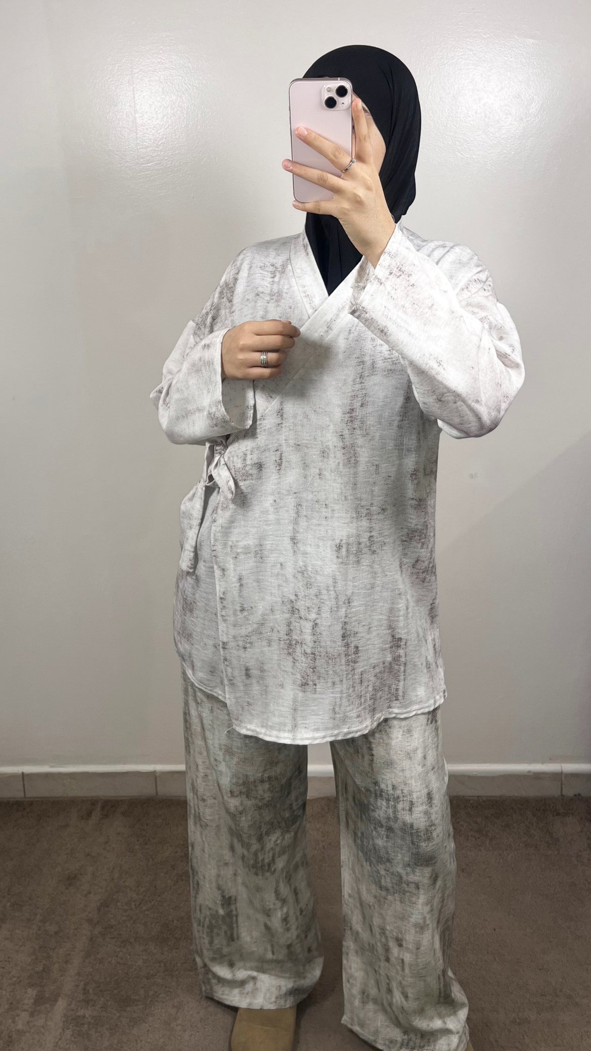 ENSEMBLE À NOUER HAUT + PANTALON BLANC