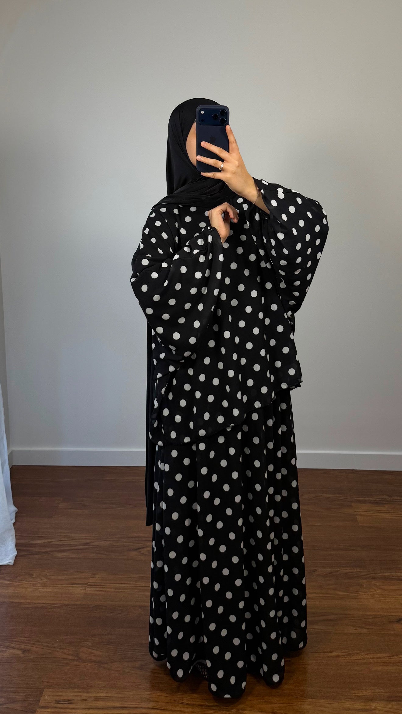 JUPE LONGUE À POIS NOIR (GROS POIS)