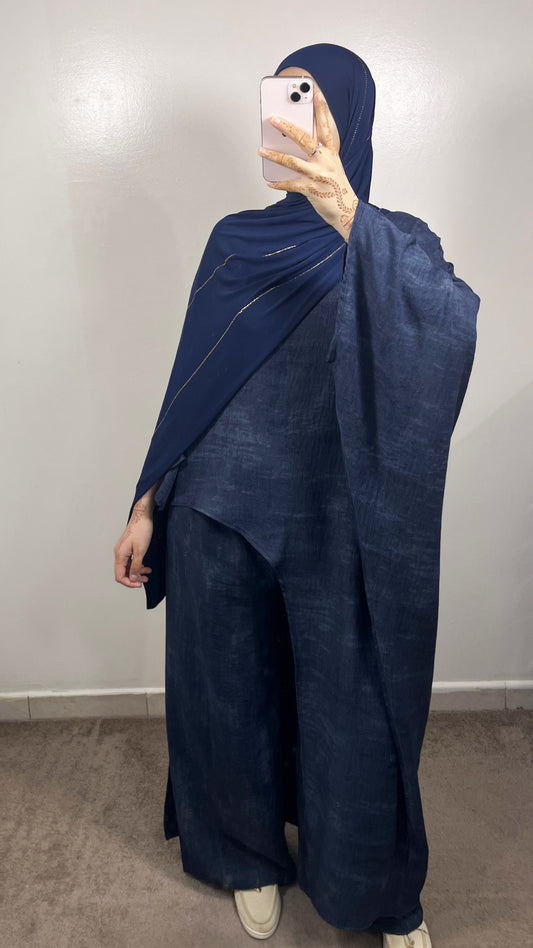 ENSEMBLE ROBE COUPÉE + PANTALON BLEU MARINE