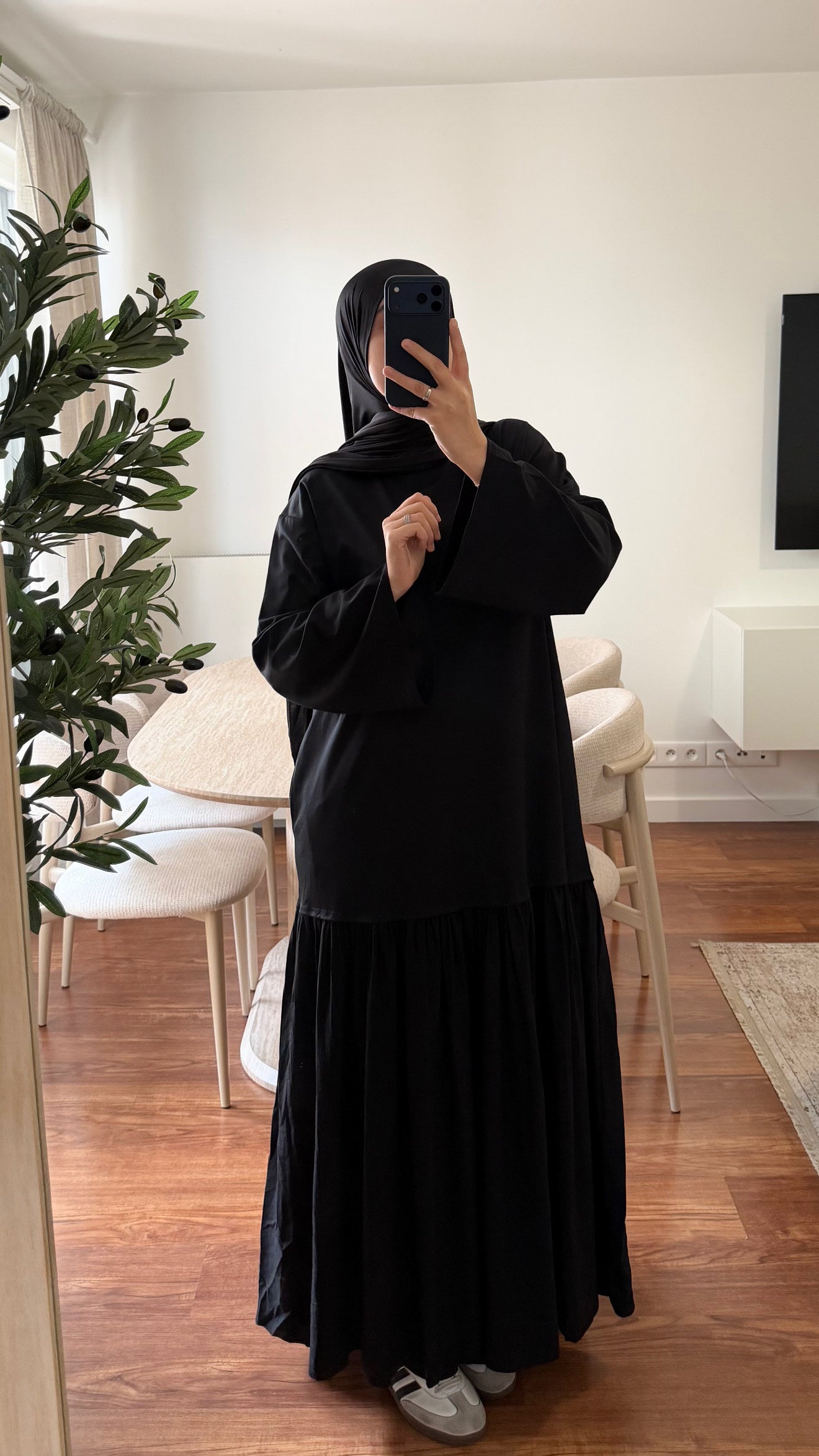ROBE T-SHIRT NOIR