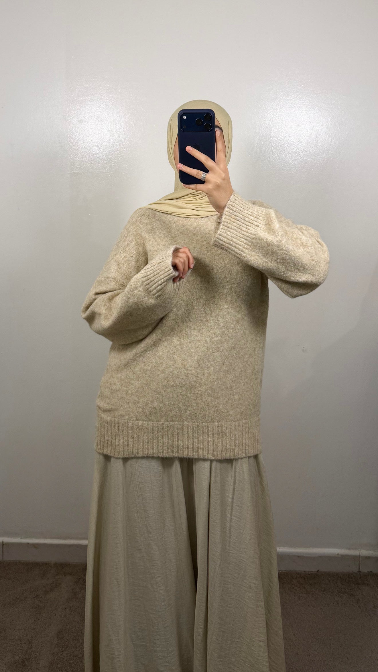PULL INAYA BEIGE