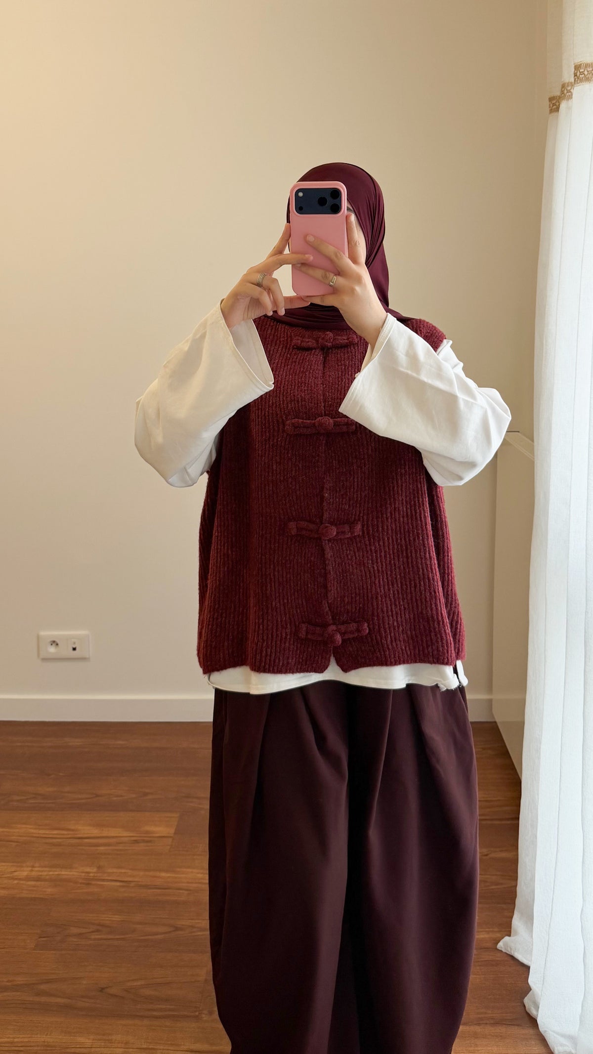 CARDIGAN YUMNA SANS MANCHES BORDEAU