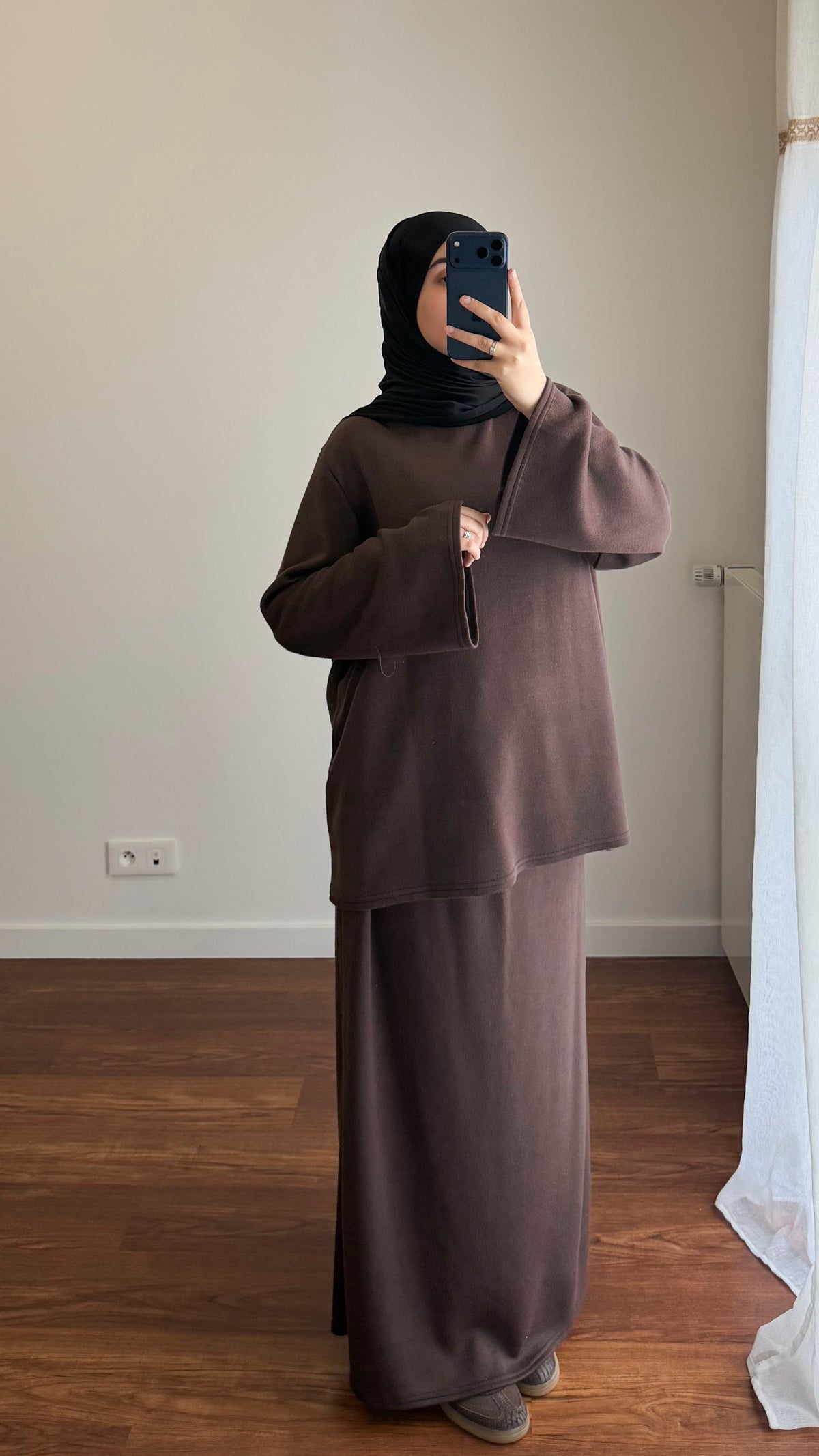 ENSEMBLE JUPE EN MAILLE MARRON